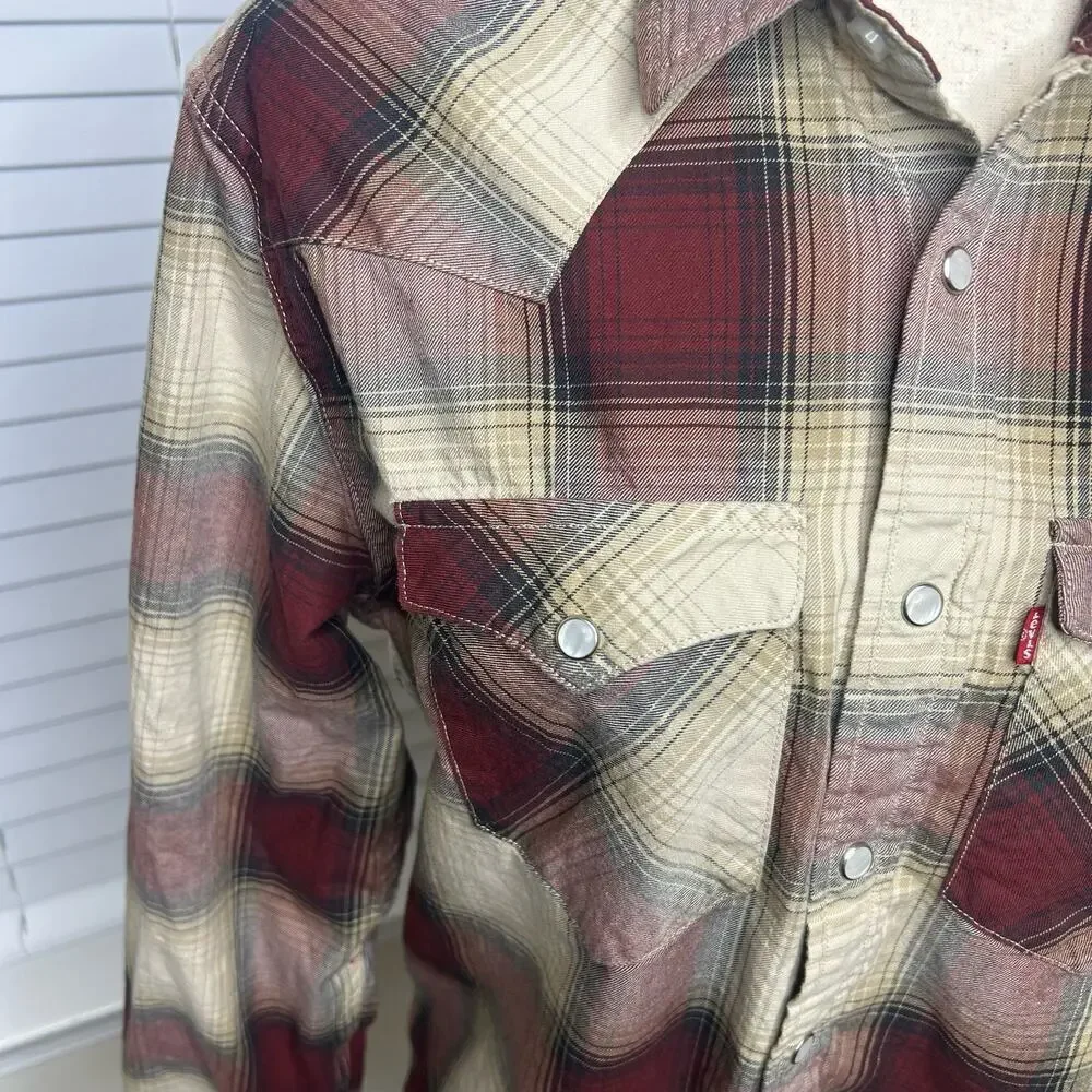 Levi's Size Medium button down 100% Cotton Snaps Pearl buttons - Picture 3 of 6